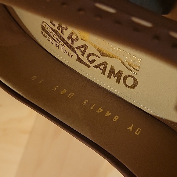 Salvatore Ferragamo Fele Gancio loafer pumps, Size 10